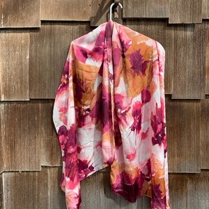 Cold water creek pink printed scarf